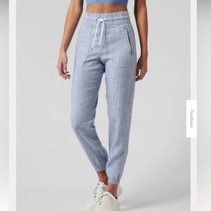 Athleta Cabo Linen Jogger in Chambray